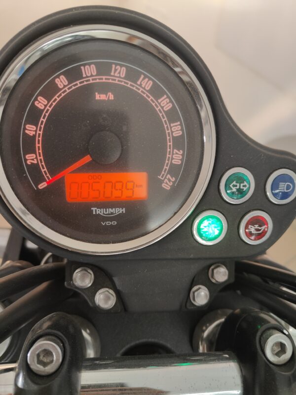 Triumph Boneville - immagine 4